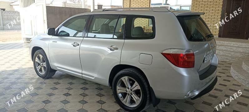 Toyota Highlander 2010 - 316 000 TMT - Мары - img 4