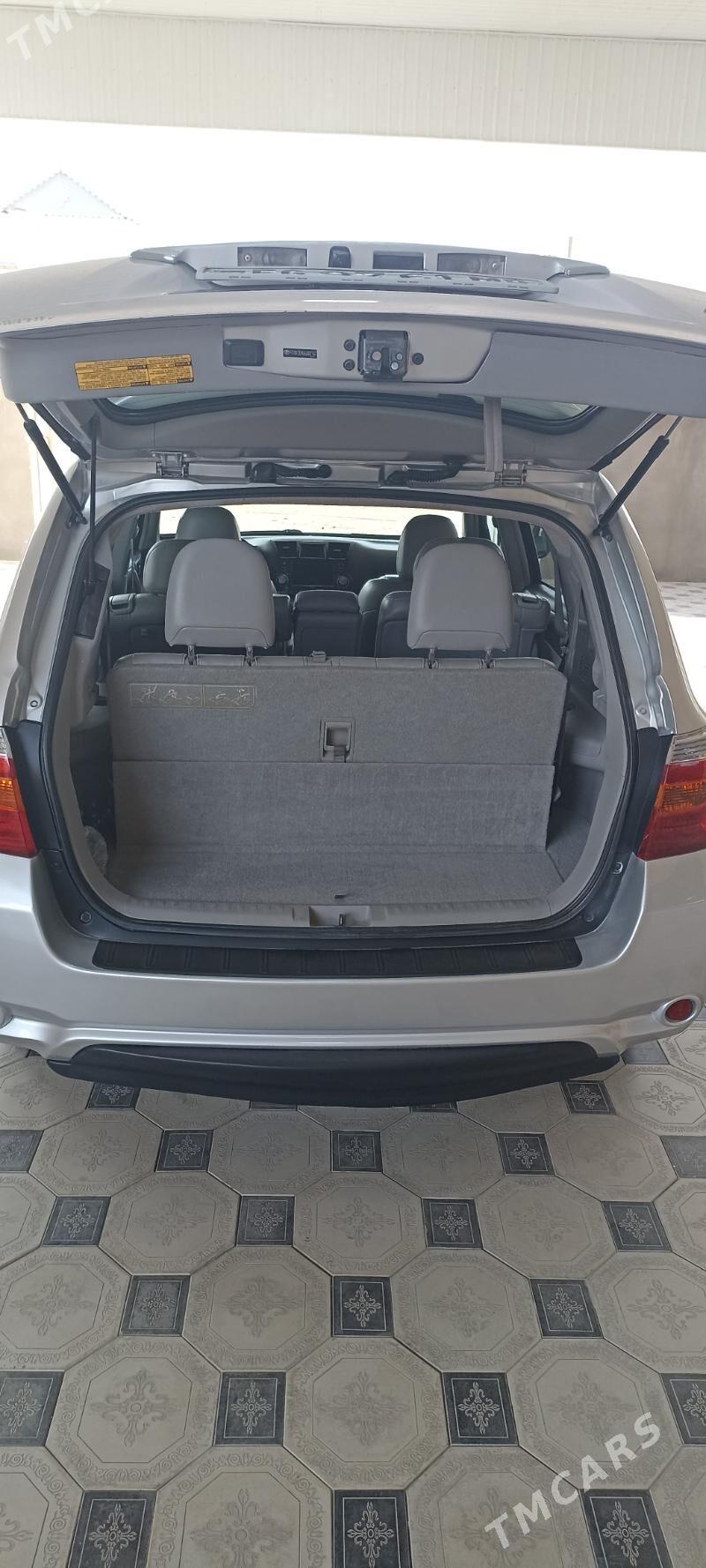 Toyota Highlander 2010 - 316 000 TMT - Мары - img 6