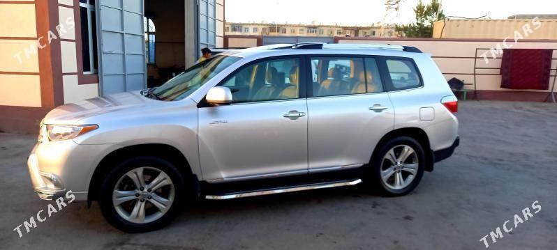 Toyota Highlander 2011 - 370 000 TMT - Туркменабат - img 2