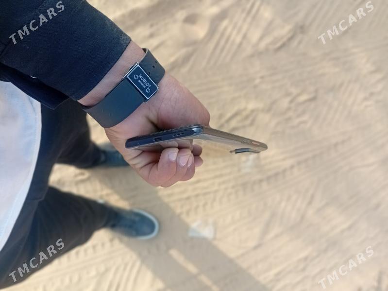 redmi not 10 pro - Sakarçäge - img 1