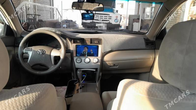 Toyota Camry 2010 - 193 000 TMT - Mary - img 6