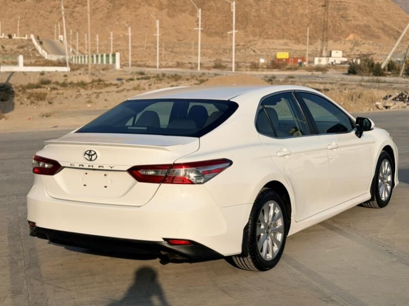 Toyota Camry 2018 - 270 000 TMT - Balkanabat - img 2