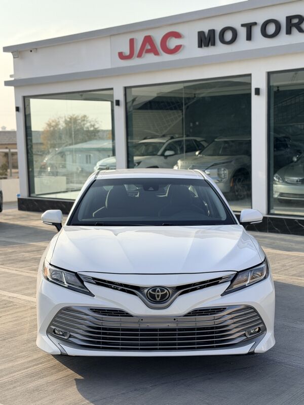 Toyota Camry 2018 - 270 000 TMT - Balkanabat - img 3
