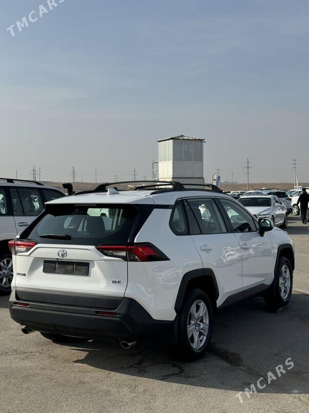 Toyota RAV4 2021 - 404 000 TMT - Ашхабад - img 4