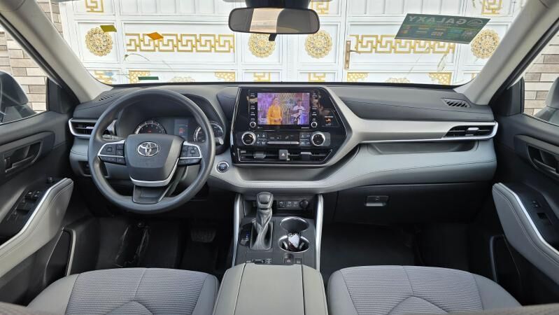 Toyota Highlander 2022 - 520 000 TMT - Ашхабад - img 10
