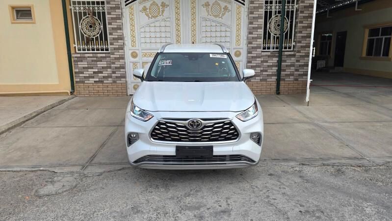 Toyota Highlander 2022 - 520 000 TMT - Ашхабад - img 1