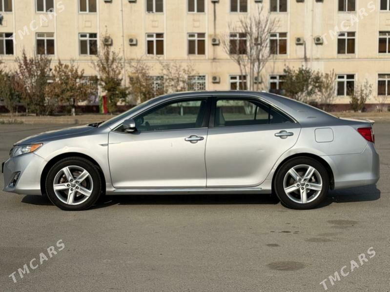 Toyota Camry 2013 - 220 000 TMT - 4 mkr - img 4