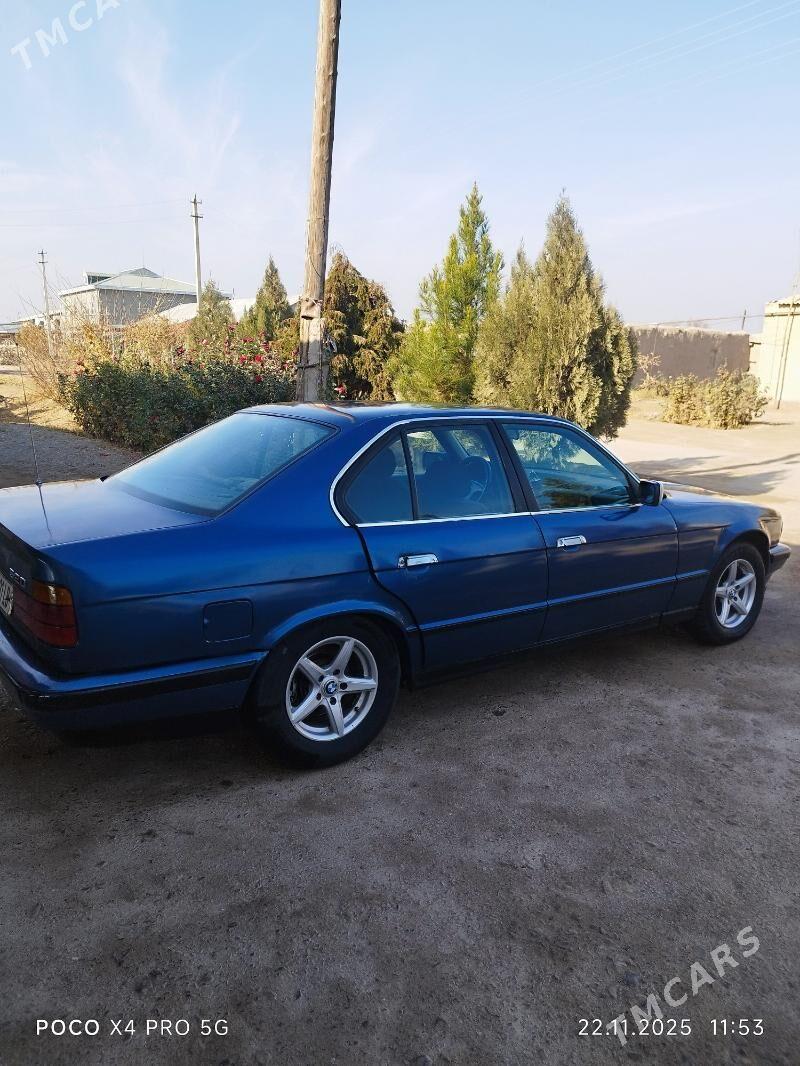 BMW 520 1989 - 45 000 TMT - Farap - img 1
