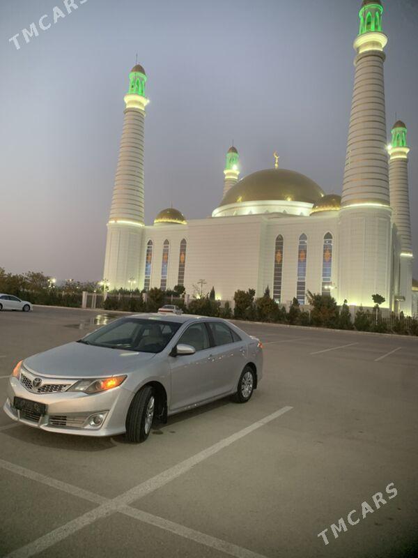 Toyota Camry 2012 - 215 000 TMT - Балканабат - img 1