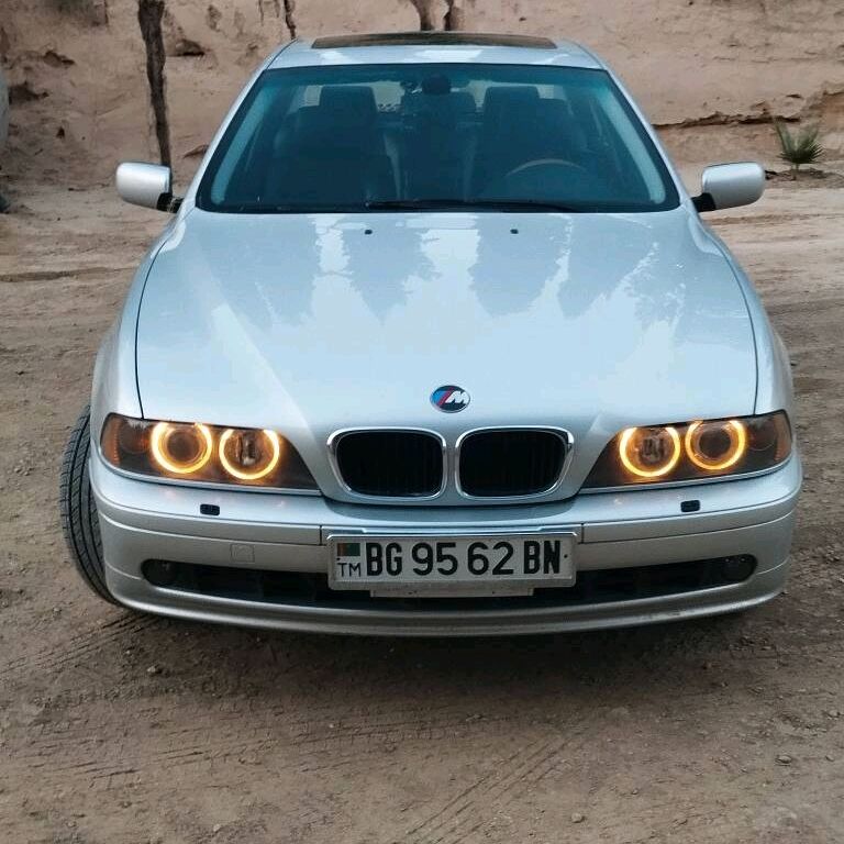 BMW E39 2001 - 150 000 TMT - Балканабат - img 1