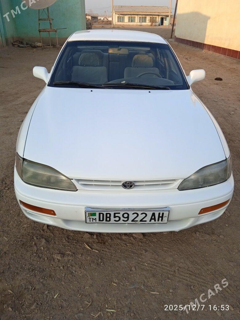 Toyota Camry 1995 - 100 000 TMT - Oguz han - img 2