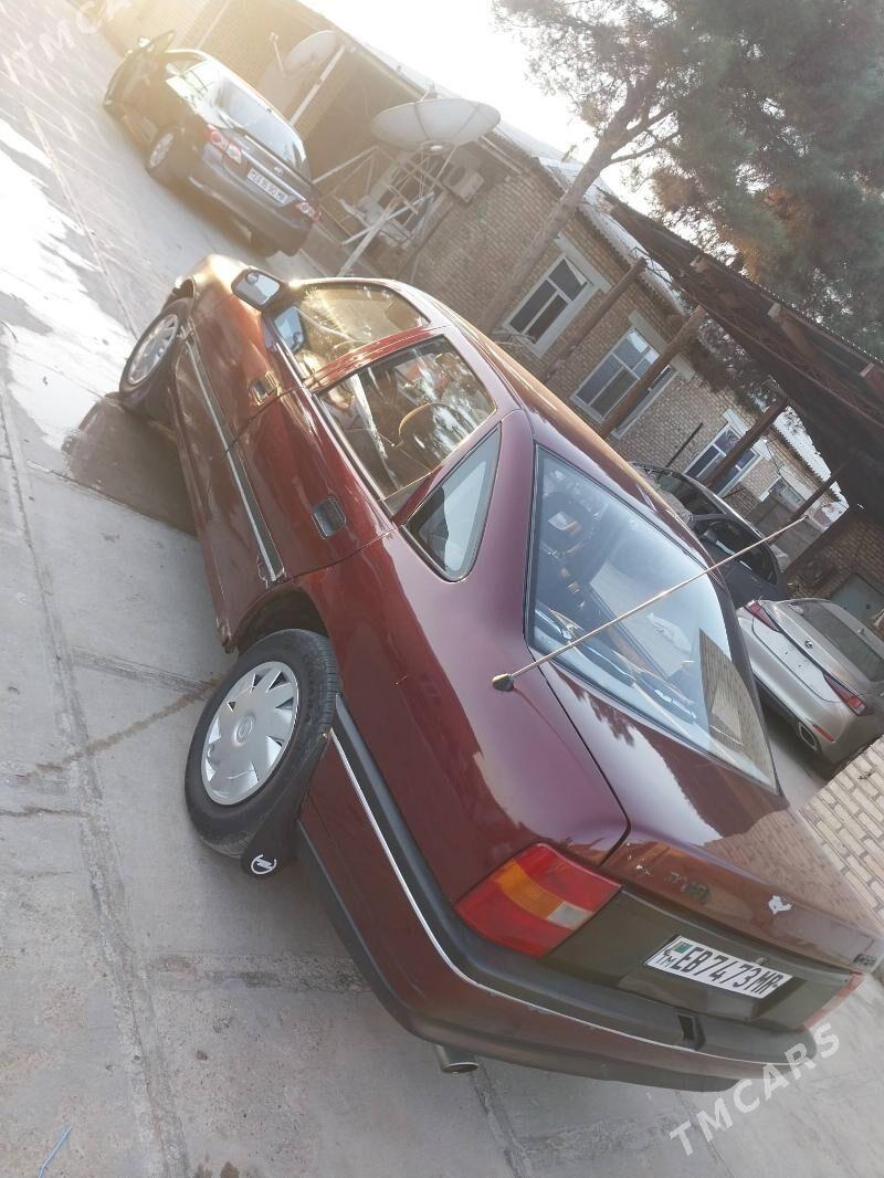 Opel Vectra 1993 - 35 000 TMT - Mary - img 1