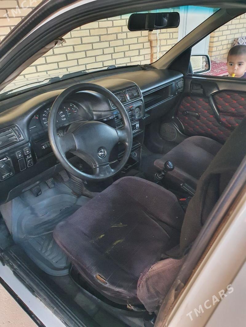 Opel Astra 1992 - 35 000 TMT - Байрамали - img 1