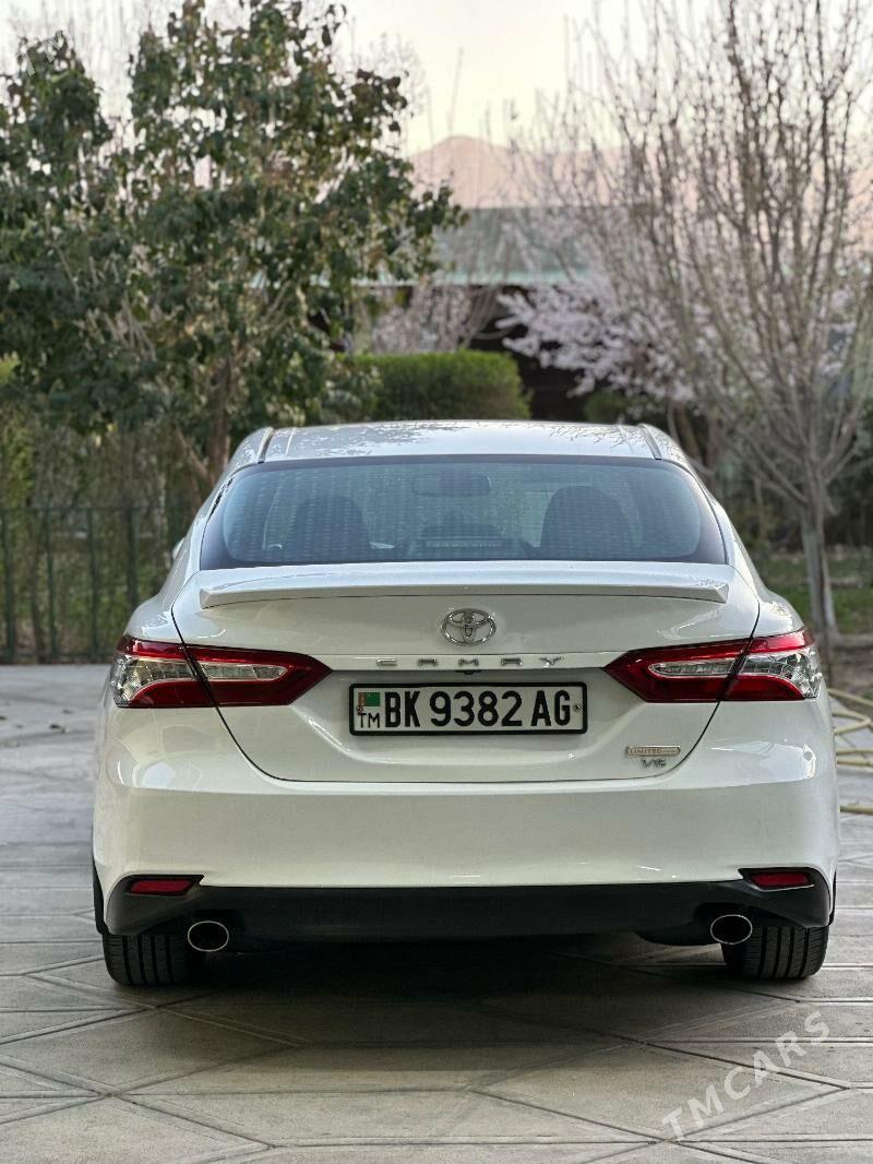 Toyota Camry 2018 - 310 000 TMT - Aşgabat - img 1
