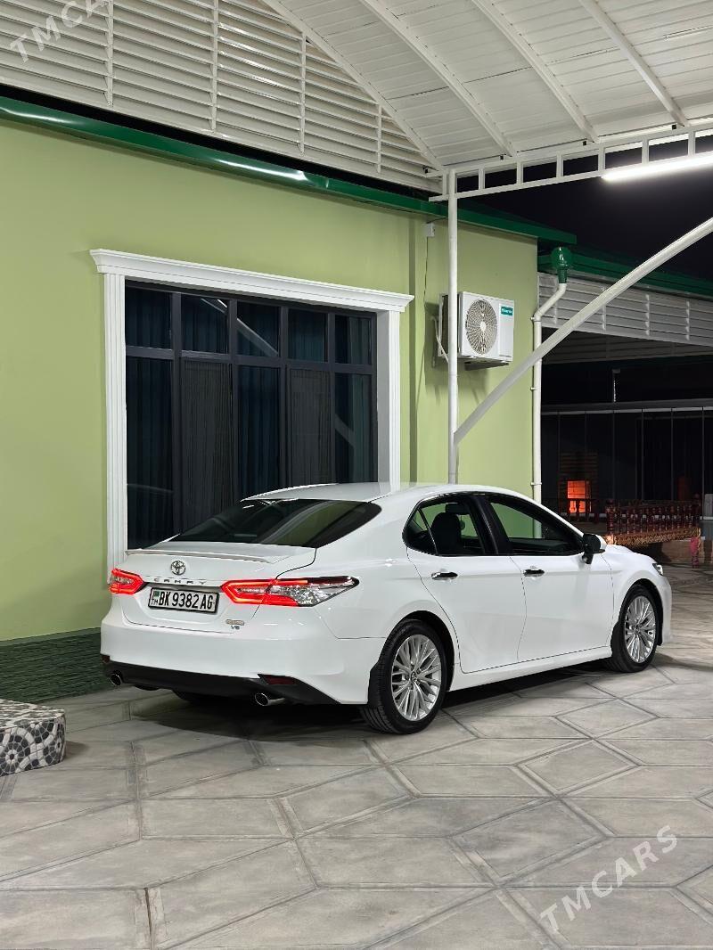 Toyota Camry 2018 - 310 000 TMT - Aşgabat - img 3
