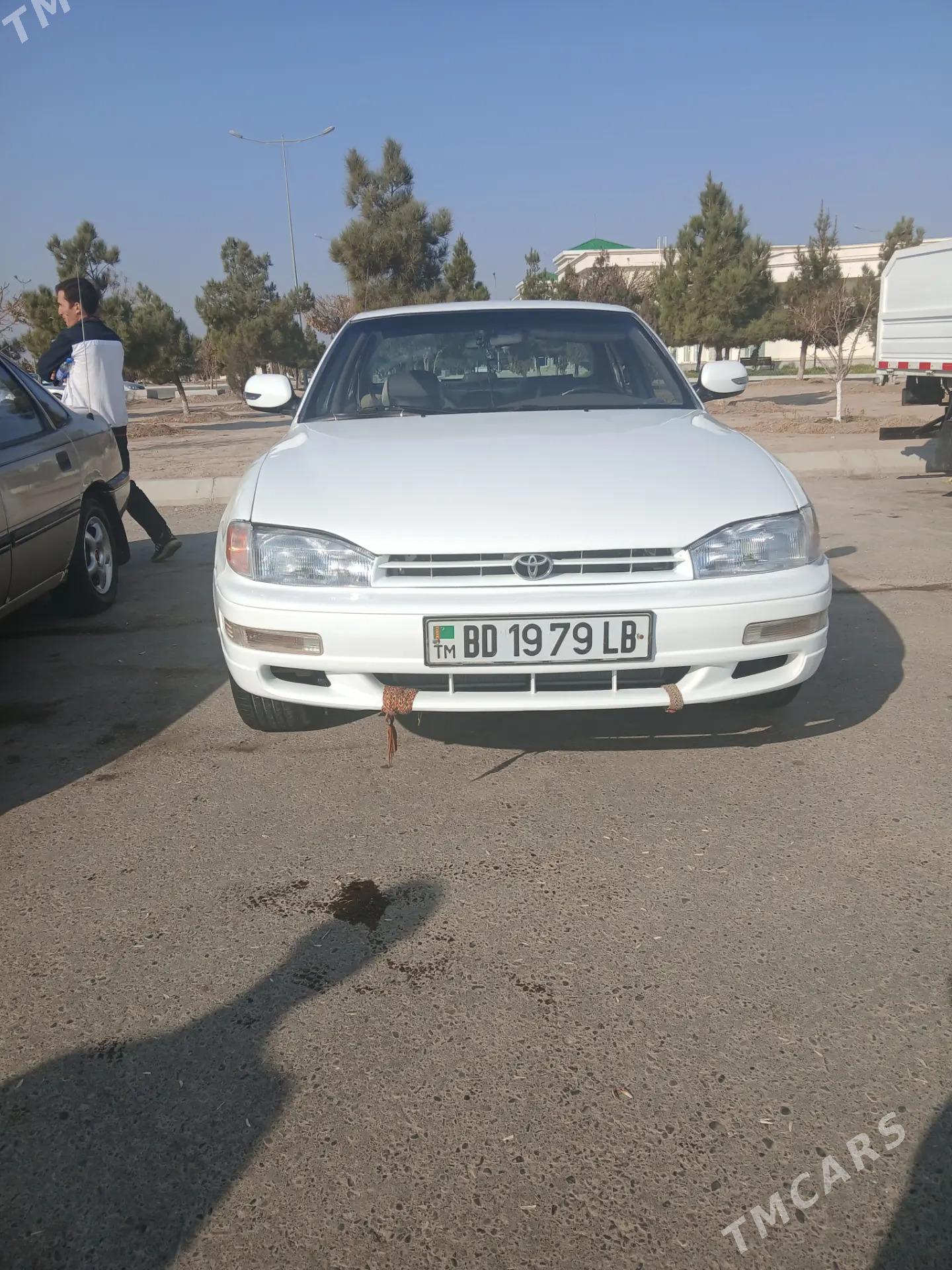Toyota Camry 1994 - 100 000 TMT - Туркменабат - img 1