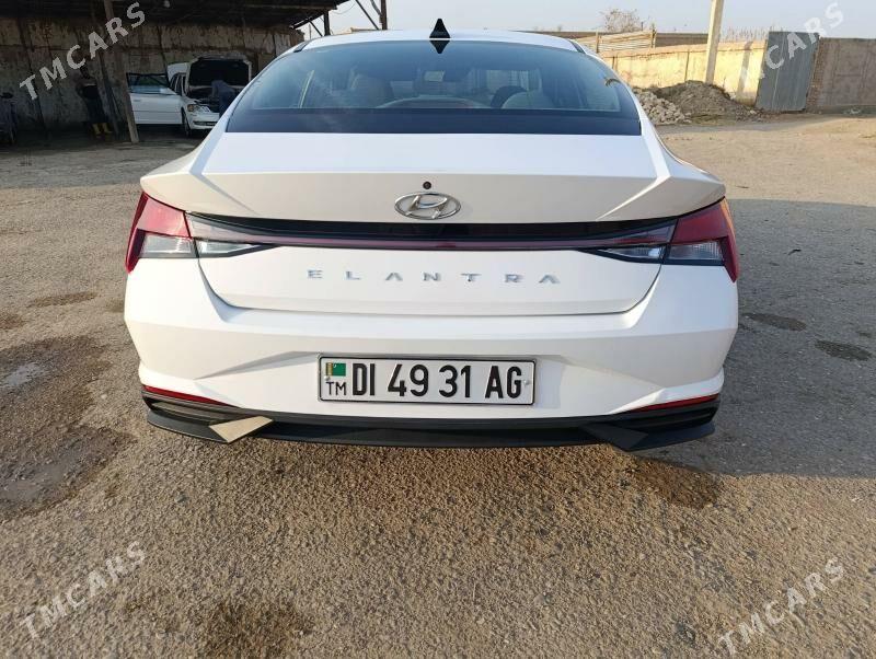 Hyundai Elantra 2022 - 250 000 TMT - Aşgabat - img 3
