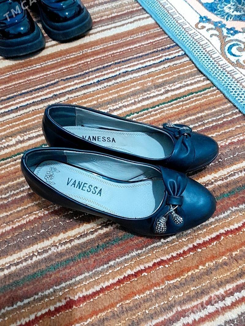 caga köwüş geýlen aýakgap - Parahat 4 - img 5