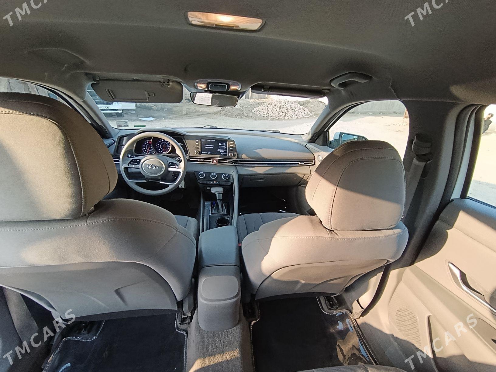 Hyundai Elantra 2022 - 250 000 TMT - Aşgabat - img 6