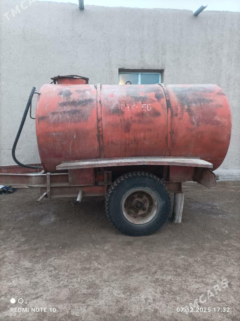 MTZ 80 2005 - 40 000 TMT - етр. Туркменбаши - img 1