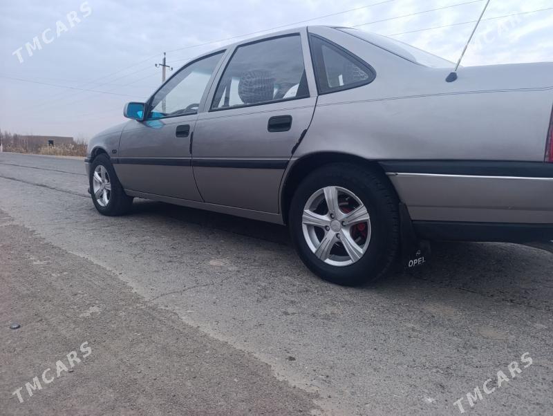 Opel Vectra 1992 - 55 000 TMT - Губадаг - img 7