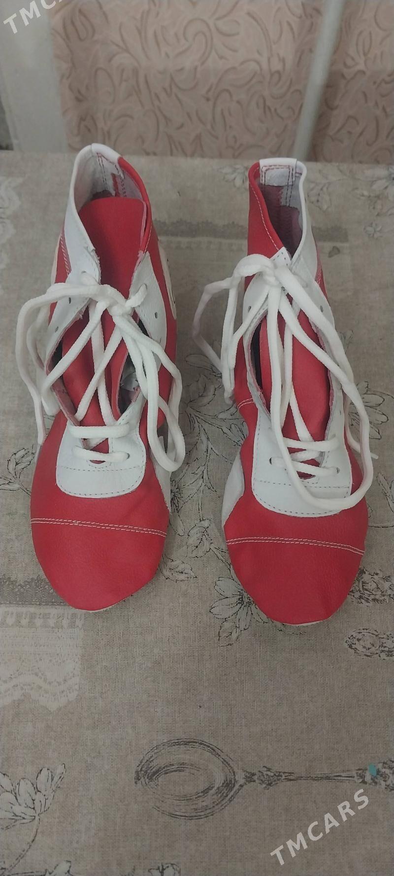 Бутсы/Борцовки - Ашхабад - img 1