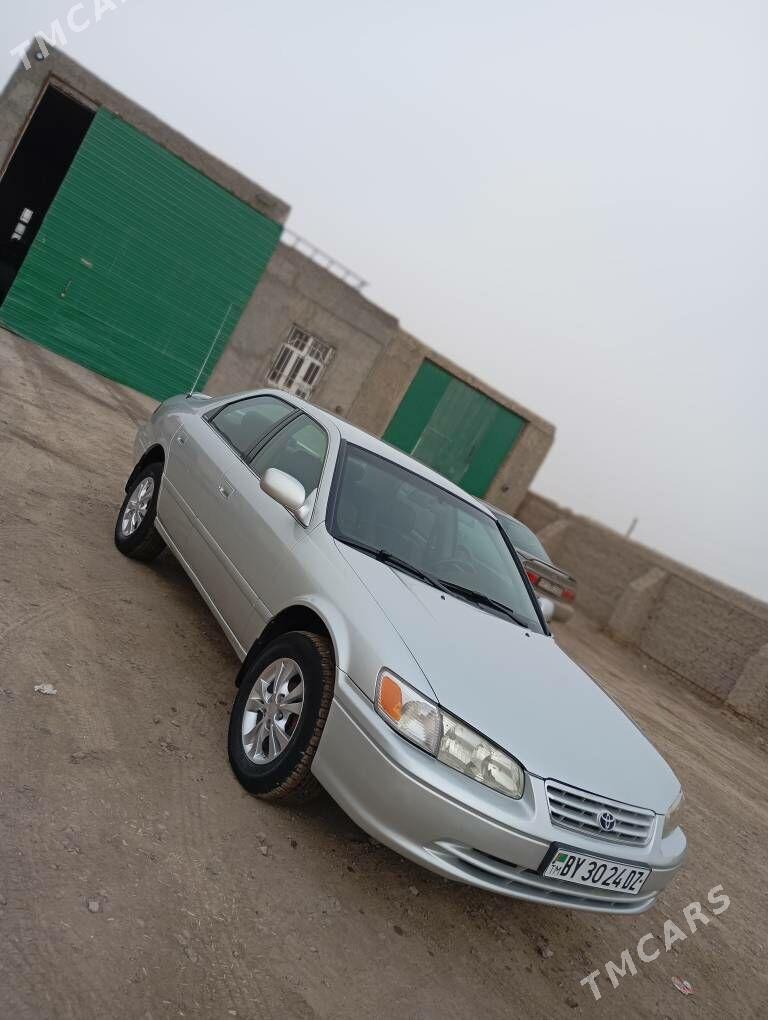Toyota Camry 1999 - 152 000 TMT - Köneürgenç - img 2