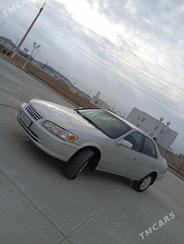Toyota Camry 1999 - 152 000 TMT - Köneürgenç - img 4