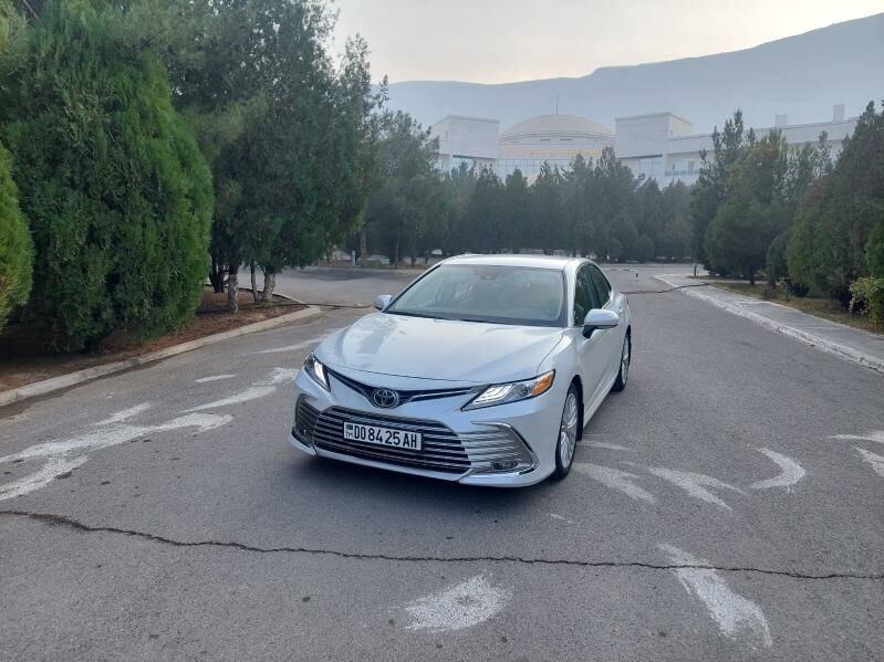 Toyota Camry 2019 - 365 000 TMT - Бахарден - img 1