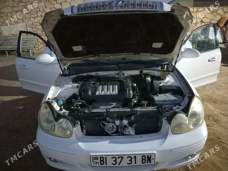 Hyundai Sonata 2004 - 80 000 TMT - Türkmenbaşy - img 5