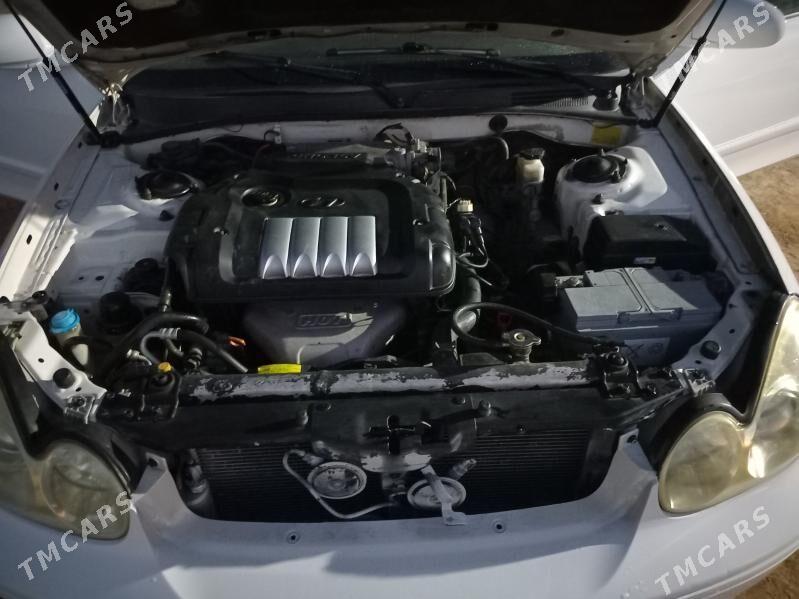 Hyundai Sonata 2004 - 80 000 TMT - Türkmenbaşy - img 6
