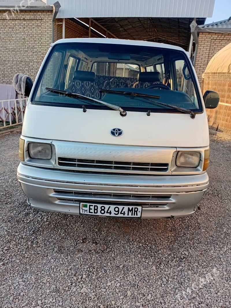 Toyota Hiace 1996 - 70 000 TMT - Mary - img 1