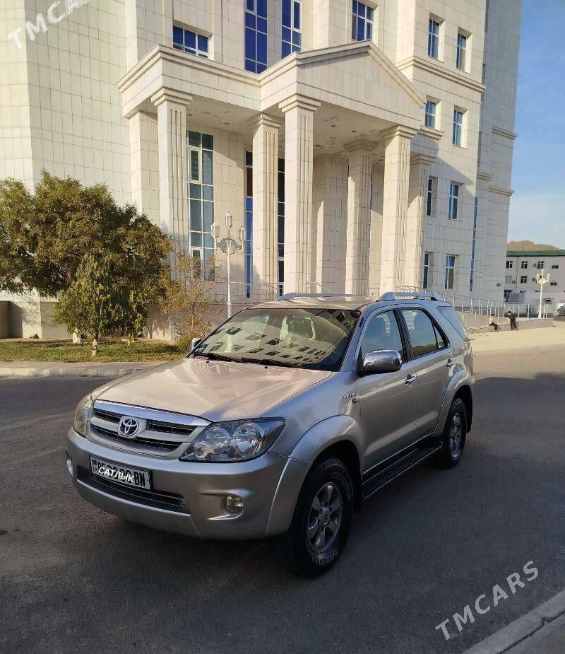 Toyota Fortuner 2008 - 320 000 TMT - Türkmenbaşy - img 1