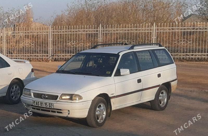 Opel Astra 1993 - 45 000 TMT - Болдумсаз - img 1