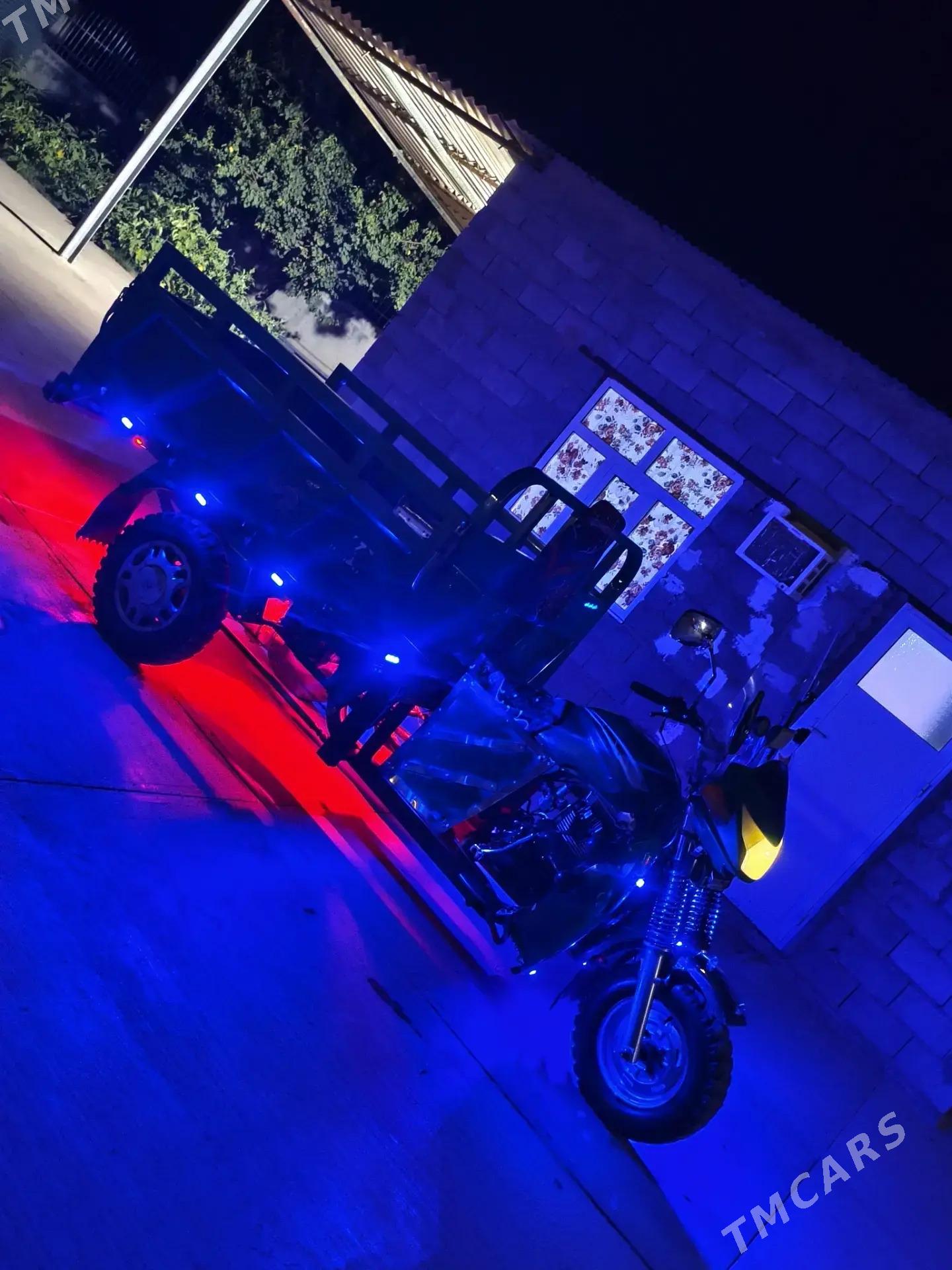 Fekon FK200-14G 2016 - 20 200 TMT - Ak bugdaý etraby - img 1