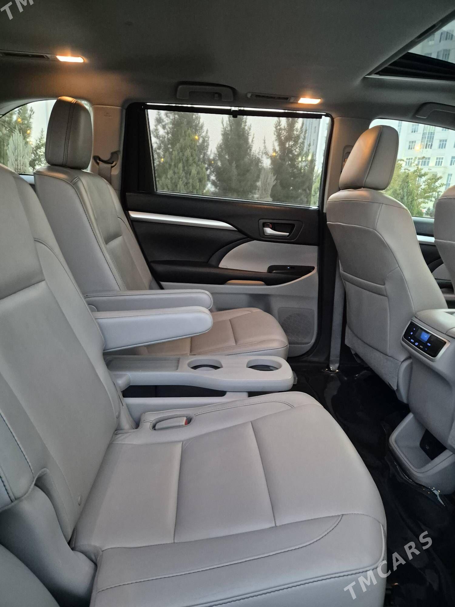 Toyota Highlander 2016 - 422 000 TMT - Aşgabat - img 8