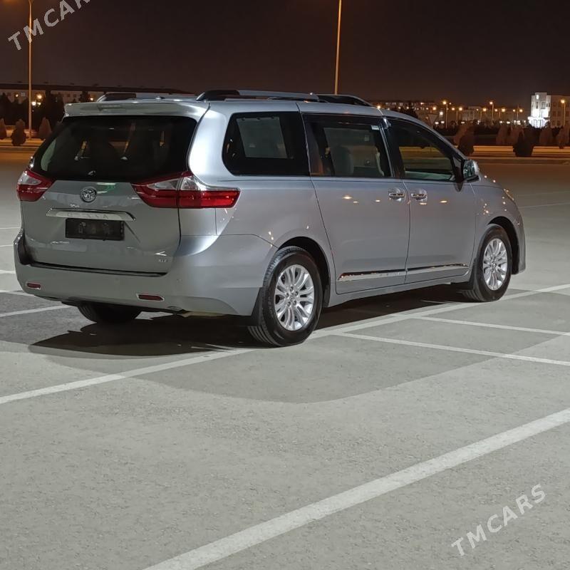 Toyota Sienna 2018 - 415 000 TMT - Balkanabat - img 3