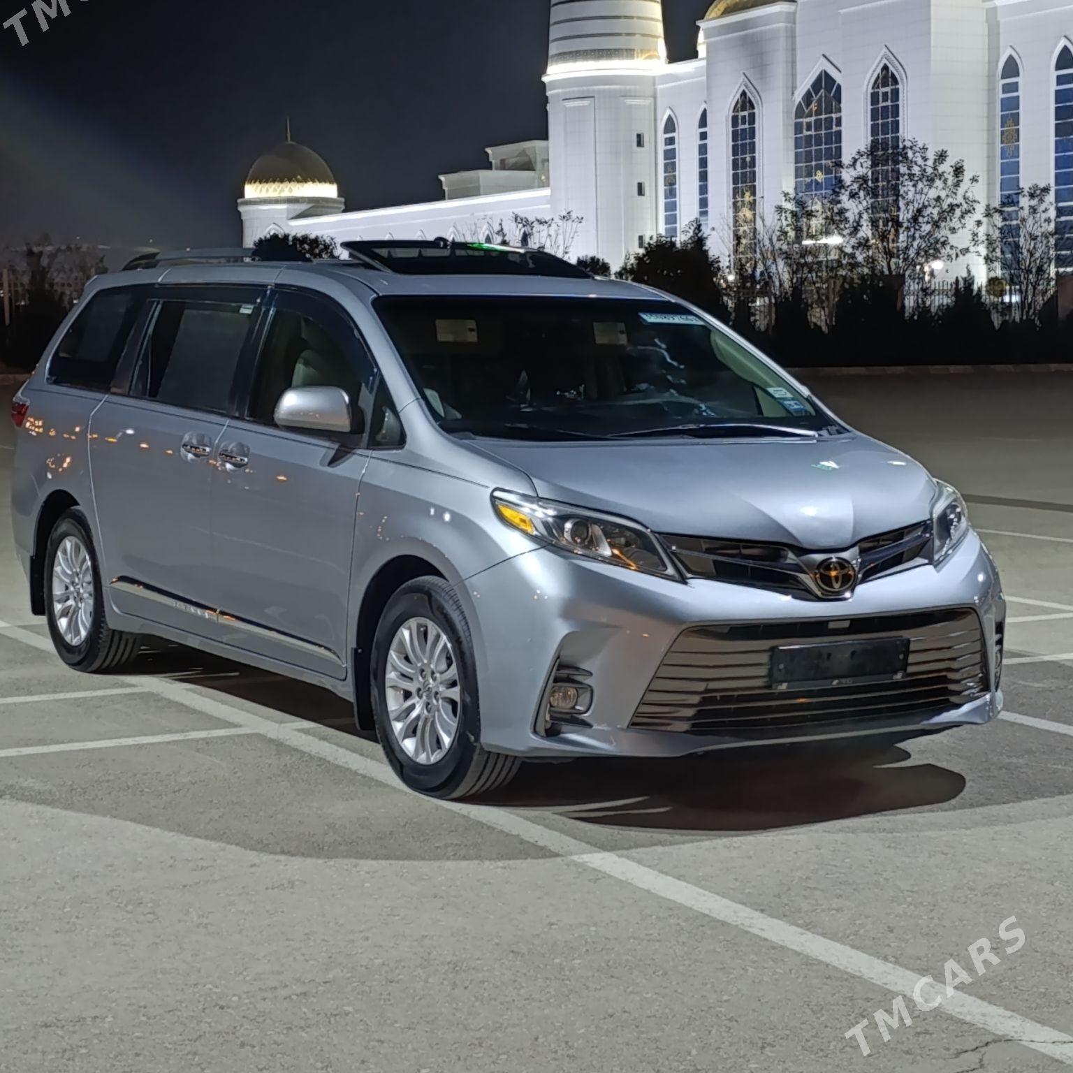 Toyota Sienna 2018 - 415 000 TMT - Balkanabat - img 5
