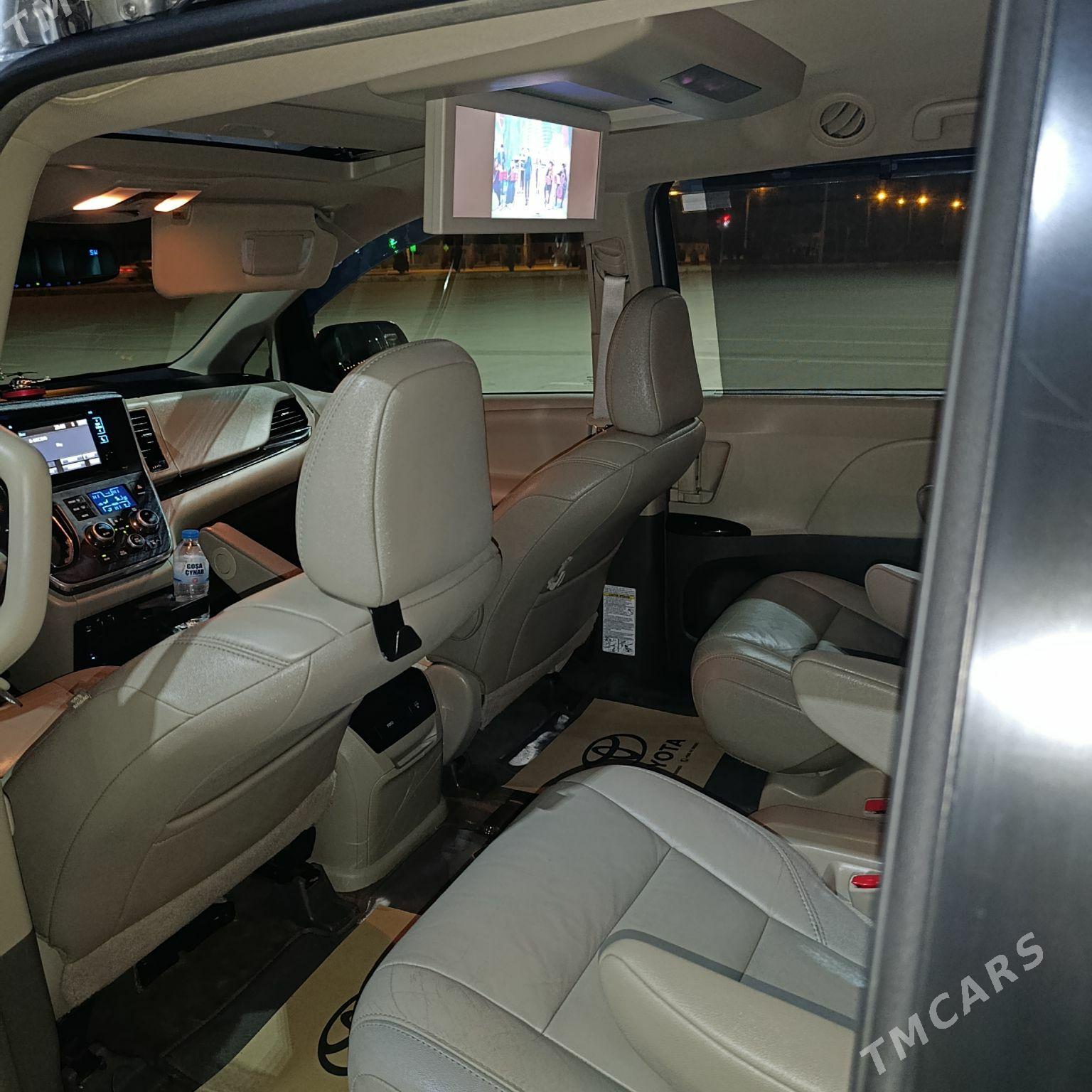 Toyota Sienna 2018 - 415 000 TMT - Balkanabat - img 9