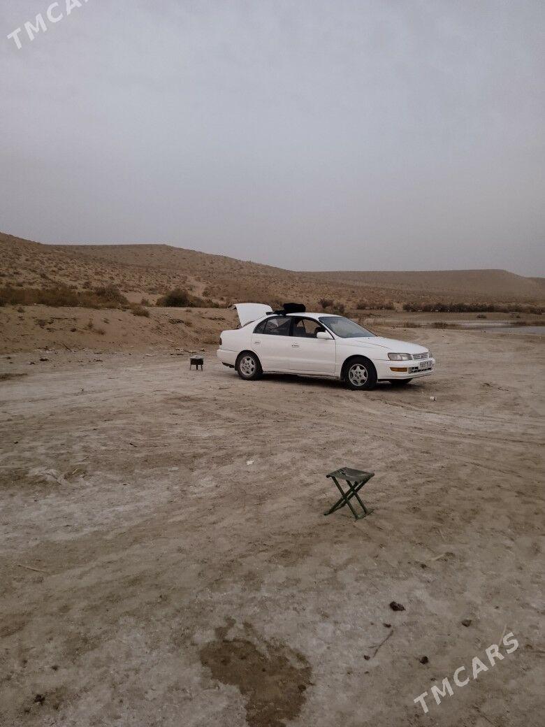 Toyota Corona 1992 - 59 000 TMT - Türkmenabat - img 2