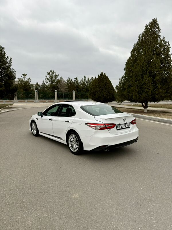 Toyota Camry 2018 - 305 000 TMT - Aşgabat - img 5