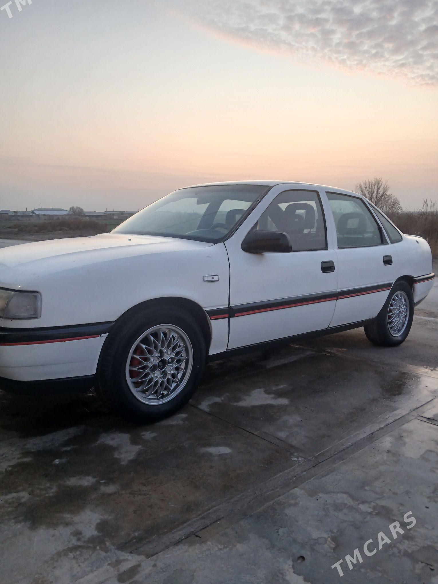 Opel Vectra 1992 - 35 000 TMT - Туркменабат - img 1