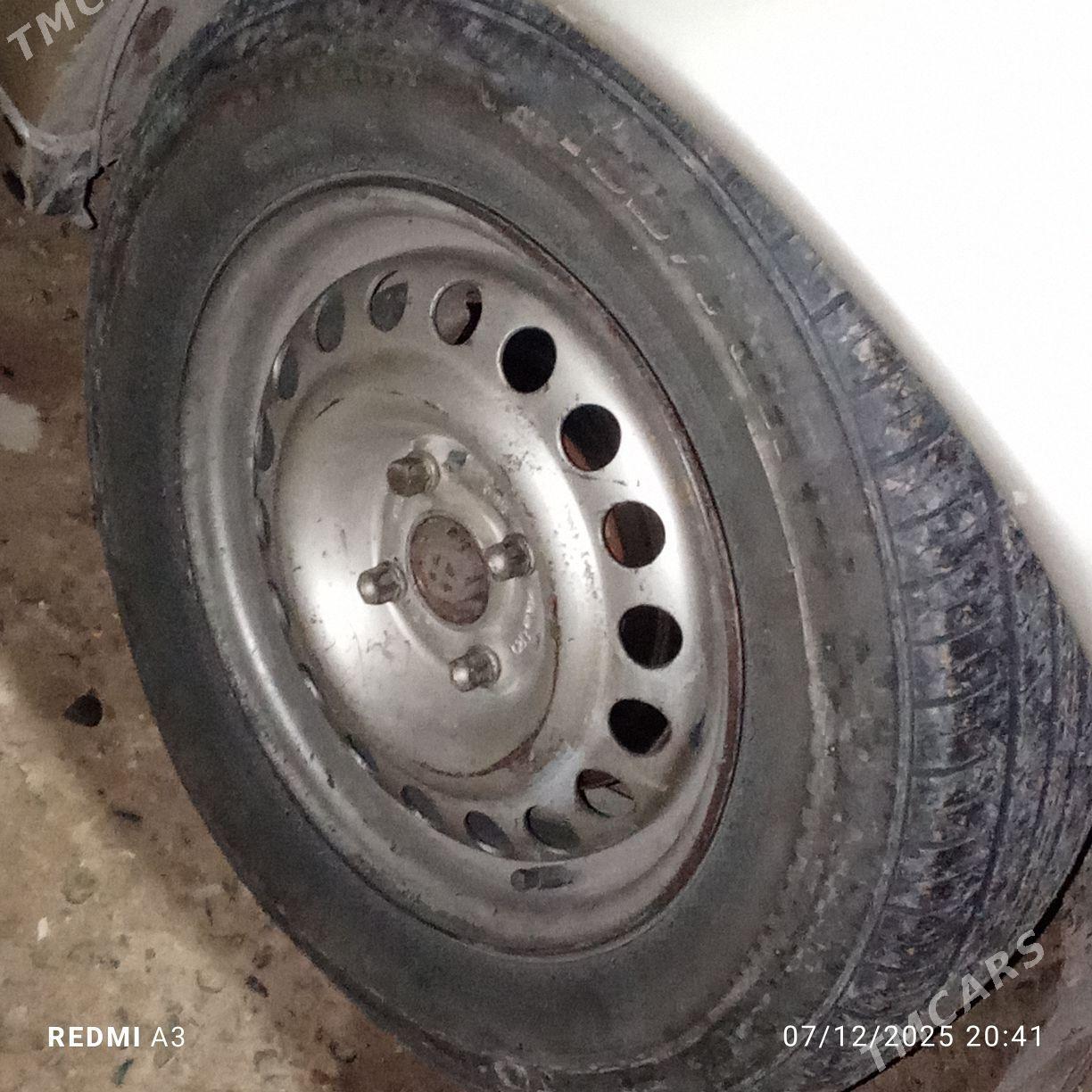 Opel Vectra 1992 - 15 000 TMT - Murgap - img 1