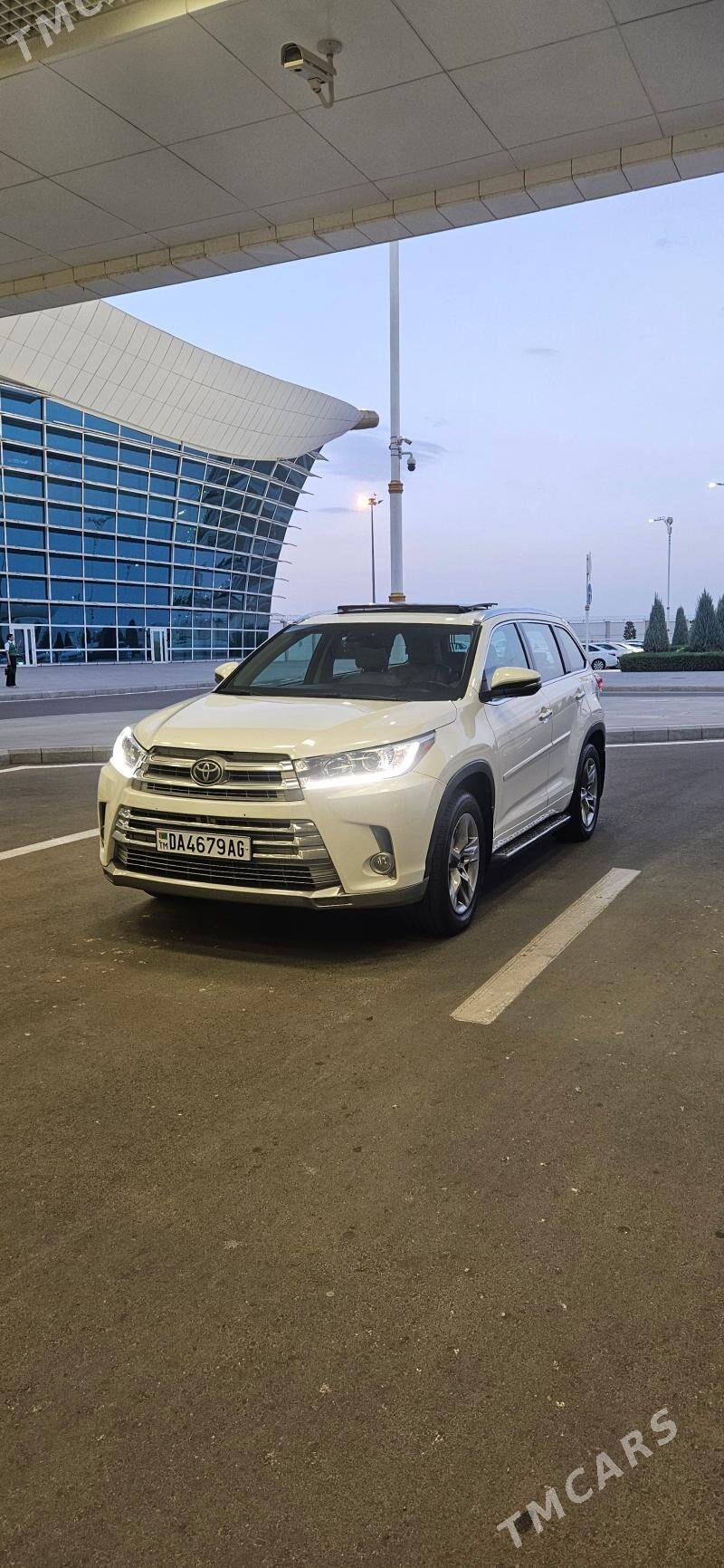 Toyota Highlander 2016 - 450 000 TMT - Ашхабад - img 1