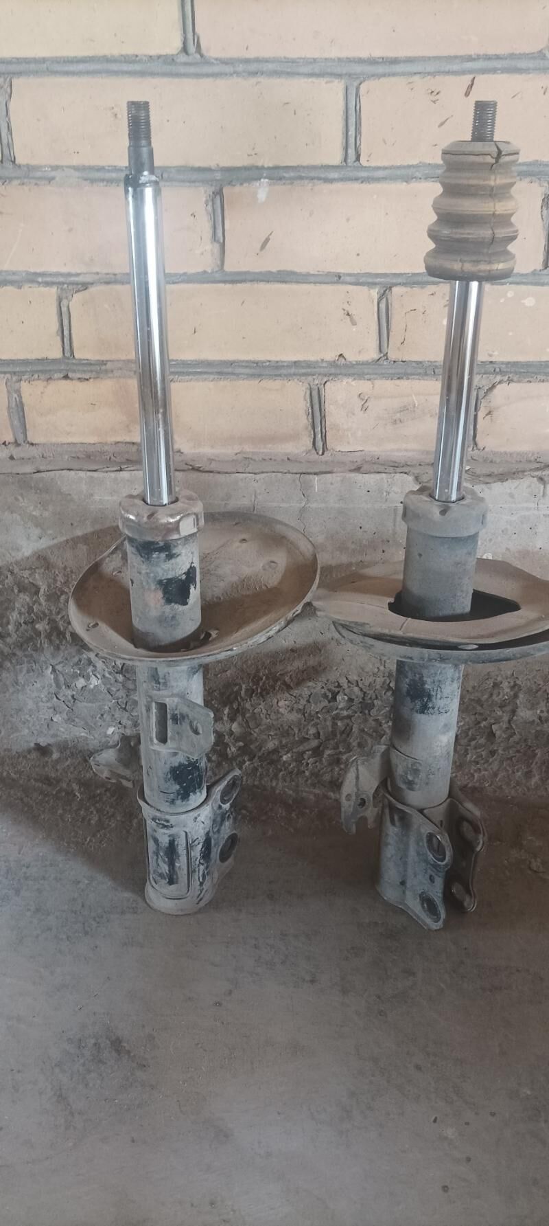 Amartizatr 700 TMT - Туркменабат - img 1