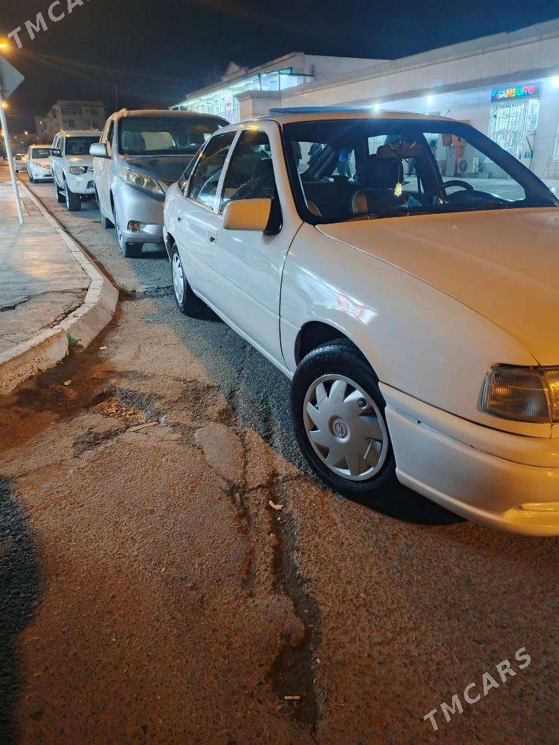 Opel Vectra 1994 - 33 000 TMT - Büzmeýin - img 1