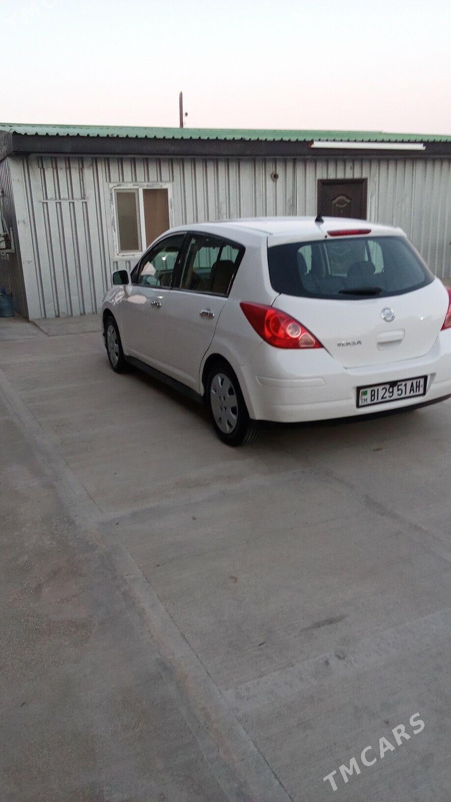 Nissan Versa 2009 - 118 000 TMT - Gökdepe - img 1