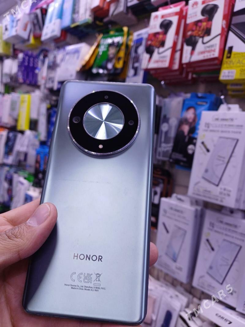 Xonor X9b 8/256GB - Mary - img 1