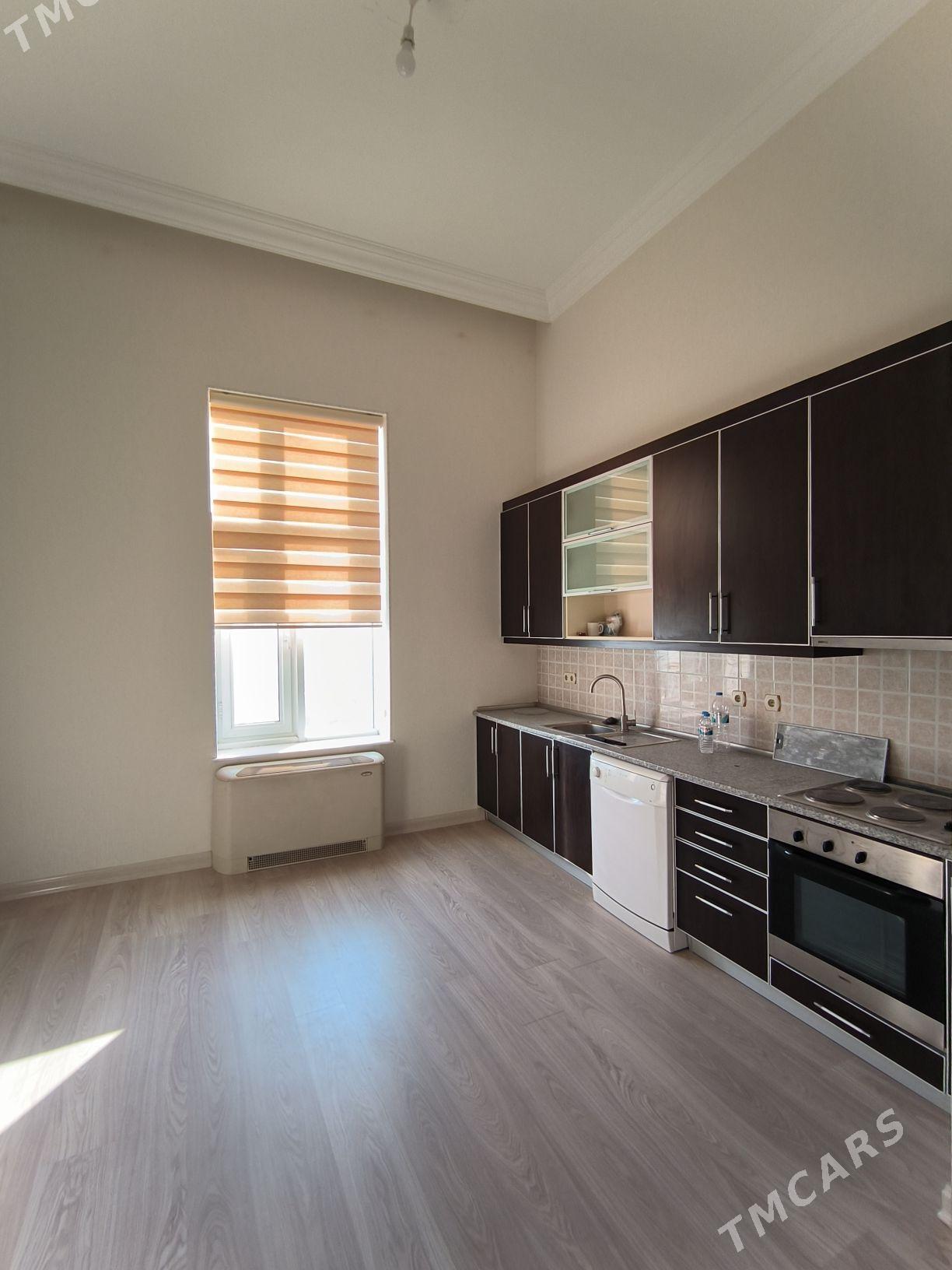 ELITKA 4-KOM - Айтакова (ул. Огузхана) - img 1