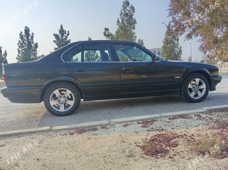 BMW 525 1993 - 65 000 TMT - Берекет - img 1